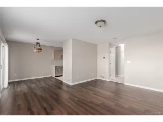 Photo #5: 2596719 Listing