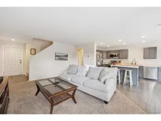 Photo #2: 2598431 Listing 