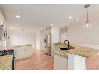 Photo #5: 2602342 Listing 