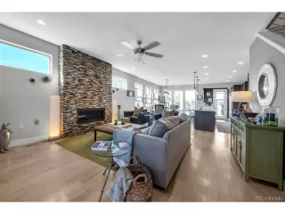 Photo #4: 2603374 Listing