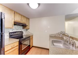 Photo #3: 2610245 Listing 