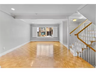 Photo #3: 2610719 Listing 