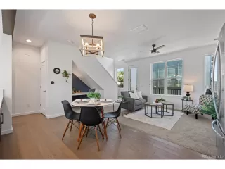 Photo #5: 2612446 Listing