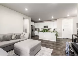 Photo #3: 2612962 Listing