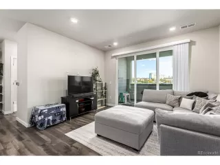 Photo #4: 2612962 Listing