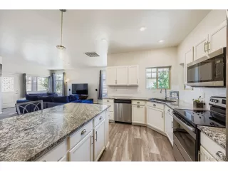 Photo #4: 2619182 Listing 