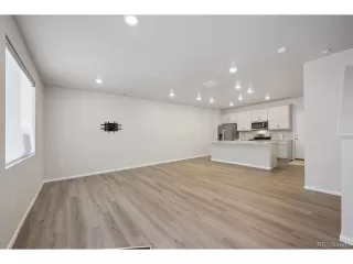 Photo #6: 2621451 Listing