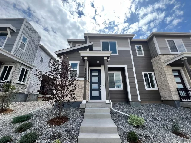 MLS: 2622725 Condo For Sale