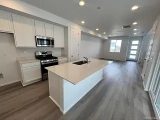 Photo #3: 2622725 Listing