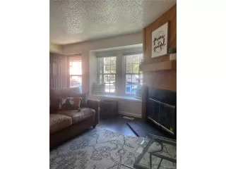 Photo #4: 2622929 Listing