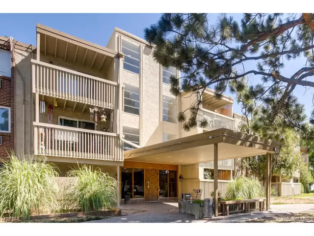 MLS: 2626249 Condo For Sale