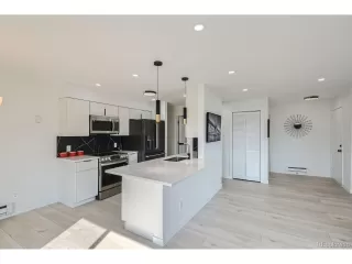 Photo #3: 2626699 Listing