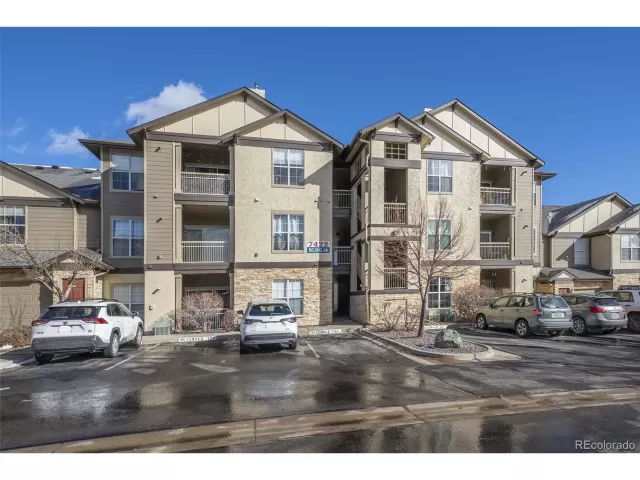 MLS: 2626995 Condo For Sale