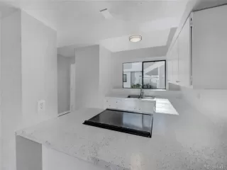 Photo #6: 2627995 Listing 