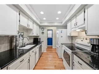 Photo #3: 2636516 Listing 