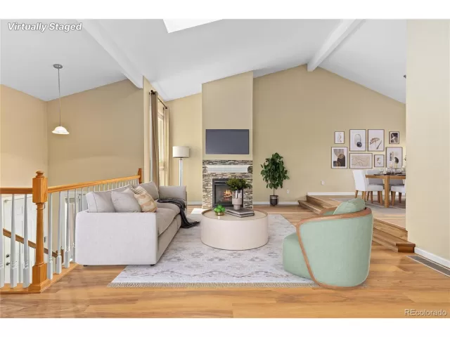 MLS: 2640295 Condo For Sale