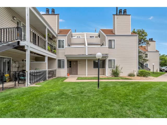 MLS: 2641081 Condo For Sale