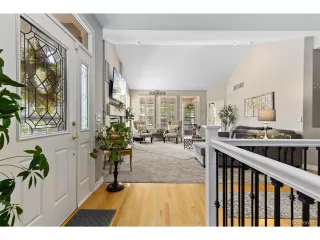 Photo #2: 2642276 Listing