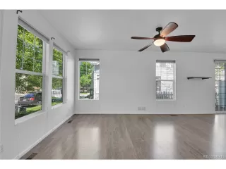 Photo #5: 2642350 Listing