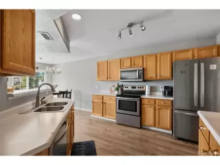 Photo #4: 2642797 Listing