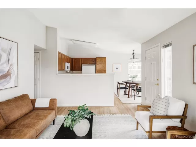 MLS: 2643257 Condo For Sale