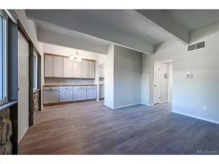 Photo #4: 2645810 Listing 