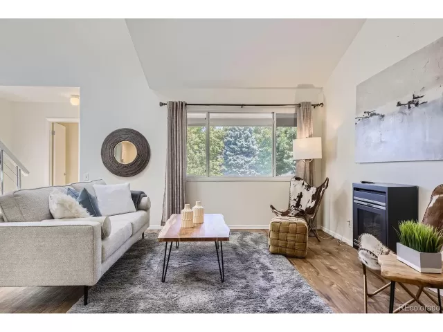 MLS: 2649163 Condo For Sale