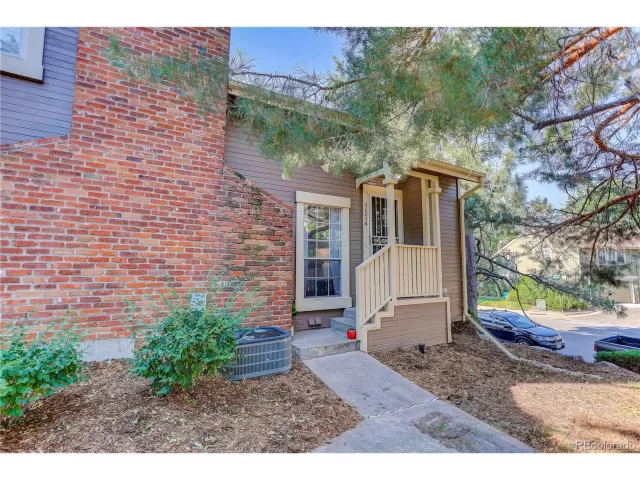 MLS: 2651946 Condo For Sale