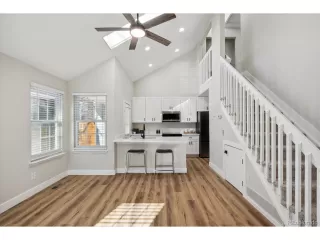 Photo #2: 2652693 Listing