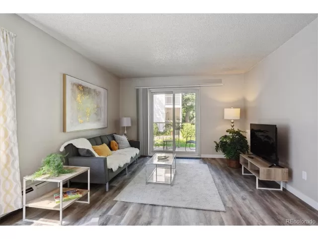 MLS: 2654513 Condo For Sale