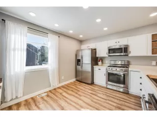 Photo #4: 2655137 Listing 