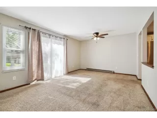 Photo #3: 2655976 Listing