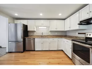 Photo #6: 2655976 Listing