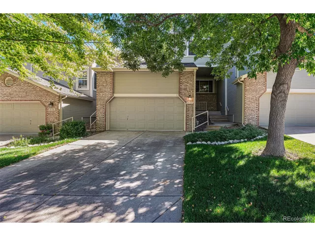 MLS: 2658428 Condo For Sale