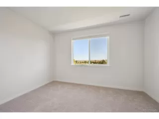 Photo #4: 2659332 Listing