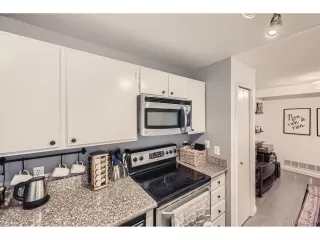Photo #5: 2659878 Listing