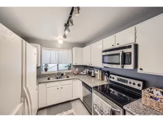 Photo #6: 2659878 Listing