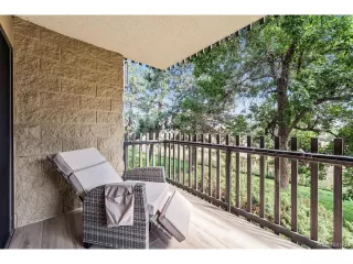 Photo #5: 2659939 Listing