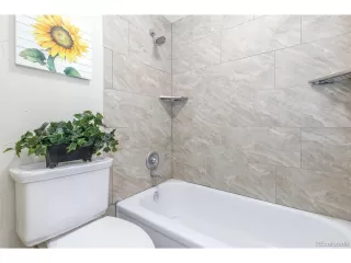 Photo #3: 2661161 Listing