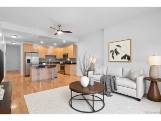 Photo #2: 2661517 Listing 