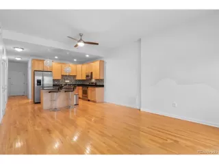 Photo #3: 2661517 Listing 