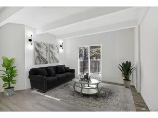 Photo #2: 2661900 Listing 