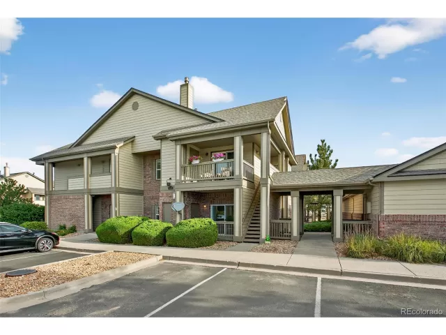 MLS: 2663007 Condo For Sale