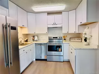 Photo #2: 2669095 Listing