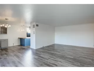 Photo #6: 2670903 Listing