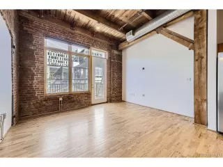 Photo #4: 2671978 Listing