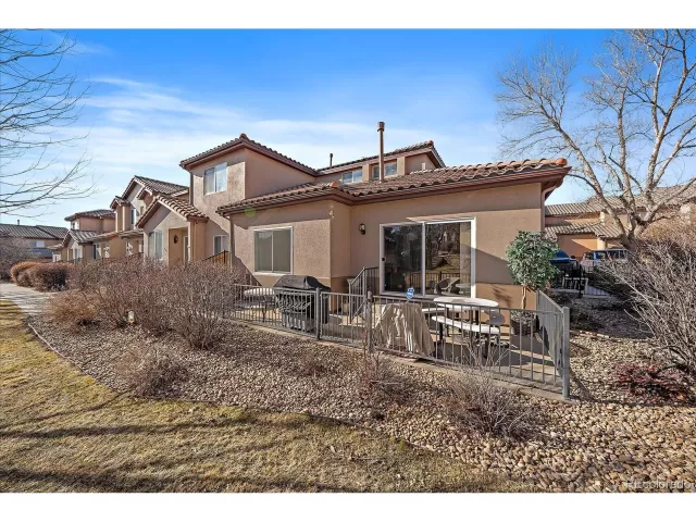 MLS: 2678202 Condo For Sale