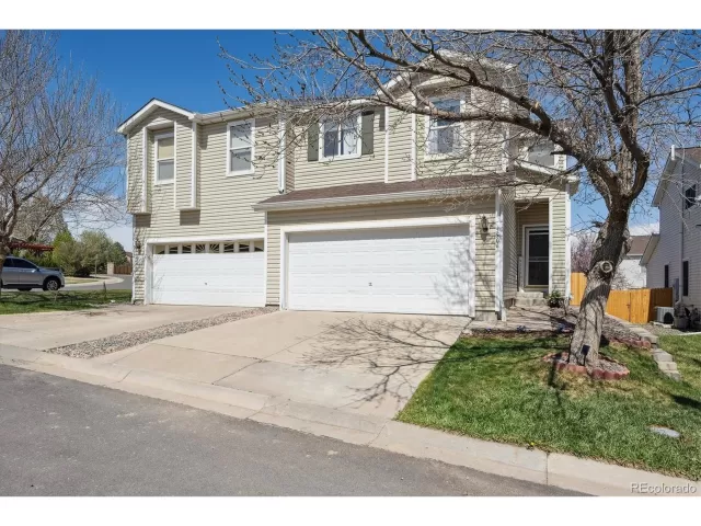 MLS: 2680038 Condo For Sale