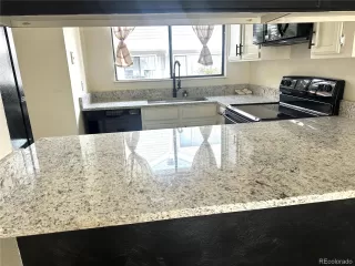 Photo #6: 2681408 Listing 