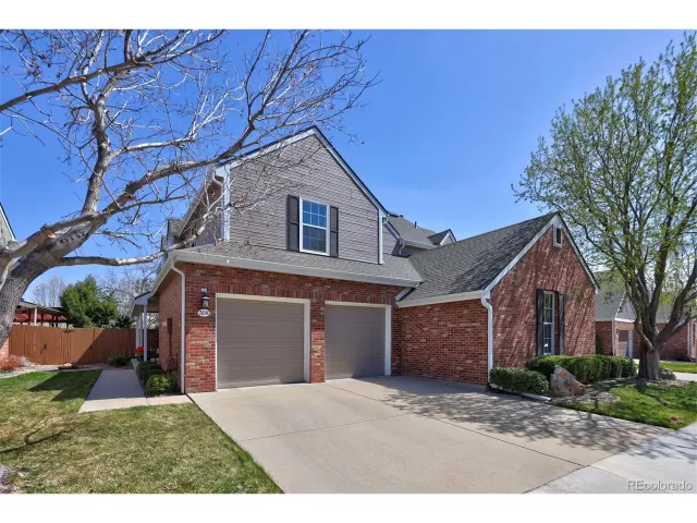 MLS: 2681599 Condo For Sale